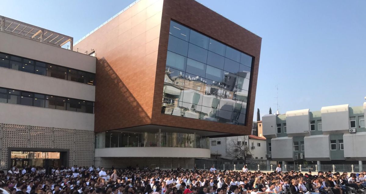 חזית בית הספר הגימנסיה הריאלית, צילום: עיריית ראשון לציון