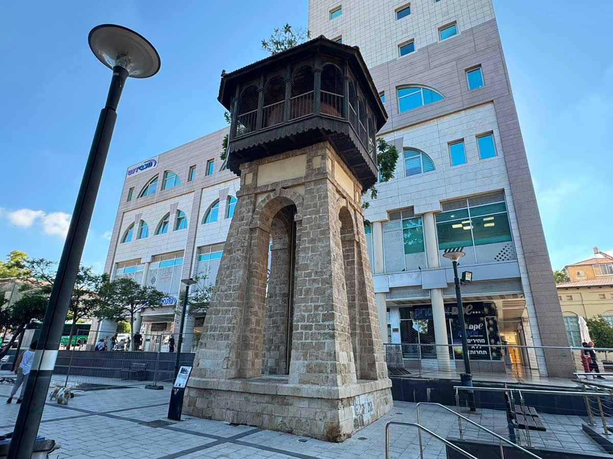 אם הוא רק היה יודע לדבר. מגדל המים