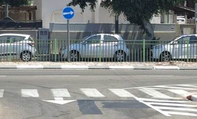 רחוב ההדס הפך לחד סיטרי, אבל החץ מראה הפוף